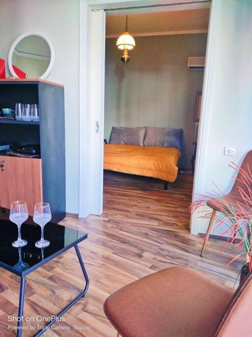 Central Sophisticated Studio Pyrgos Near Olympia Buitenkant foto